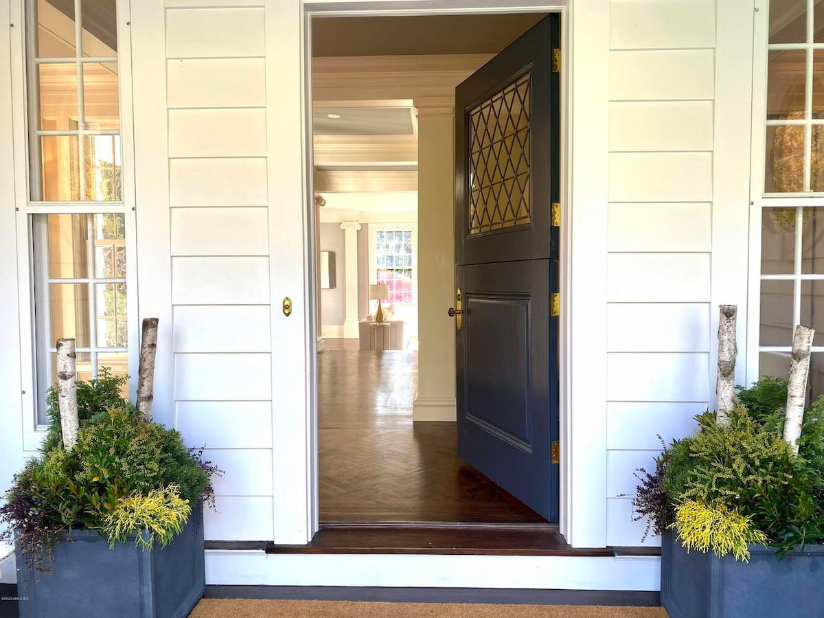 Front Door - Entry